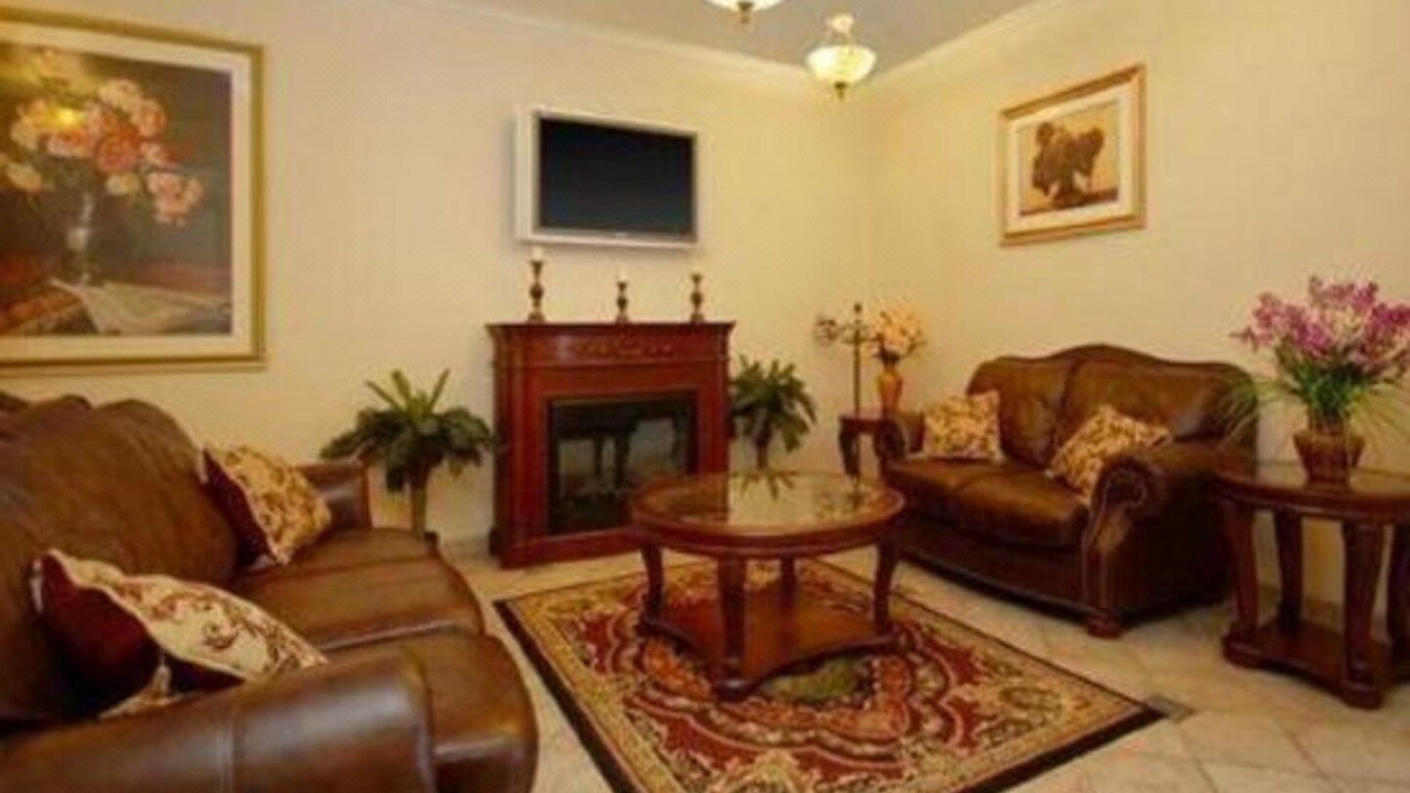 Photo of Livingroom in Hewitt