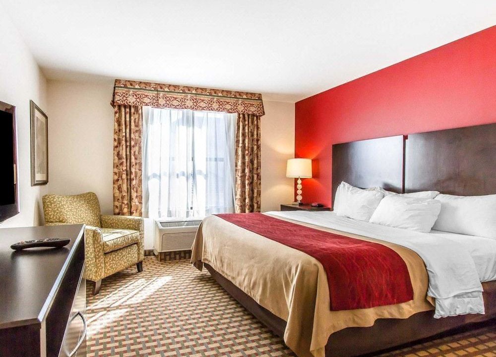Photo of Bedroom in Shawnee