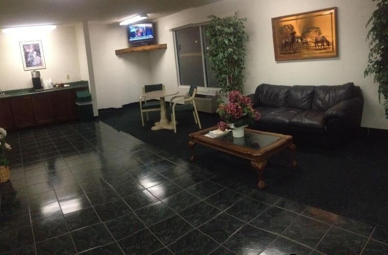 Photo of Livingroom in Metter