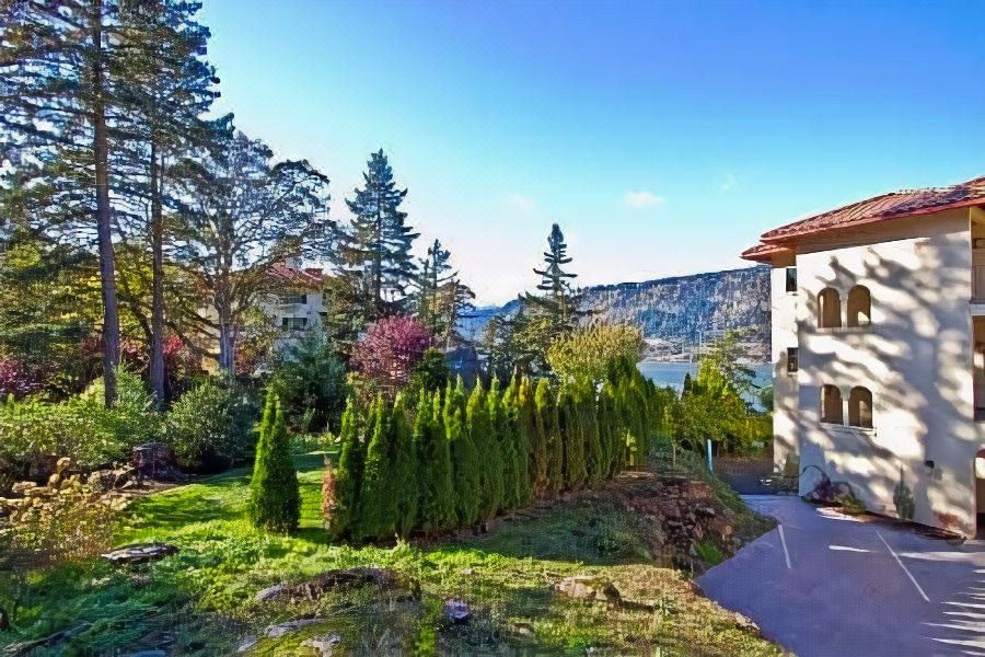 Photo of Others in Hood River