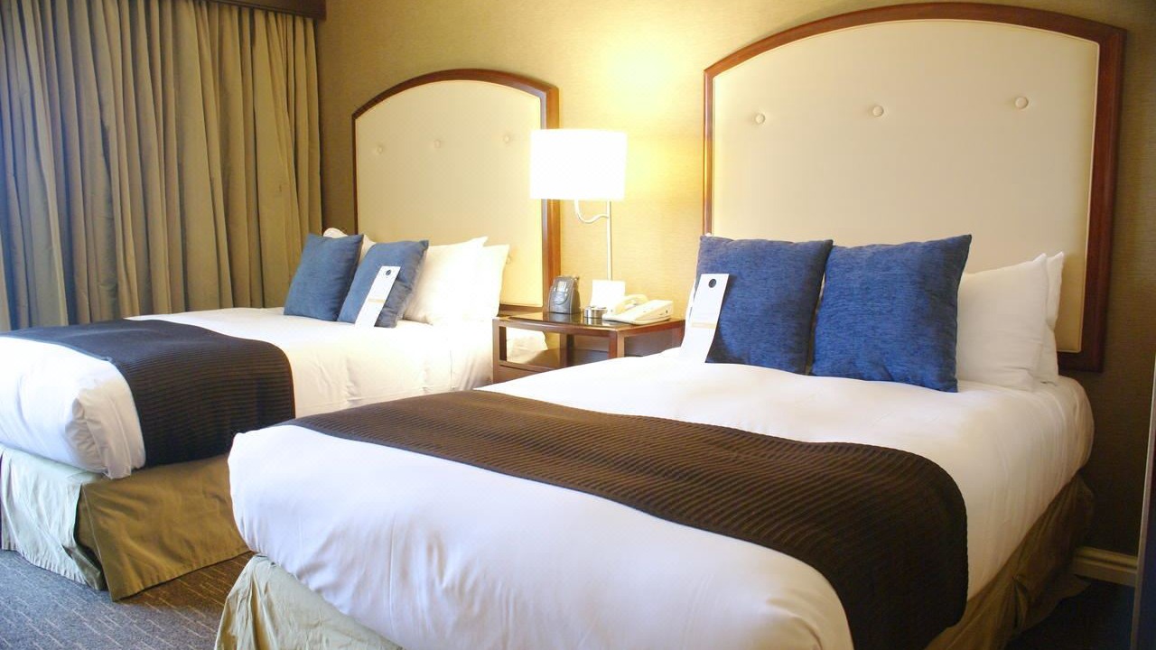 Photo of Bedroom in Downtown Pittsburgh