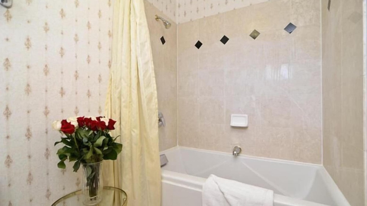 Photo of Bathroom in North Whisman