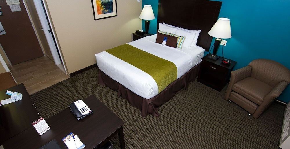 Photo of Bedroom in Plattsburgh