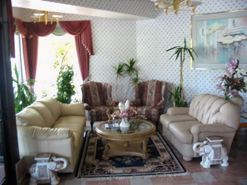 Photo of Livingroom in Howell