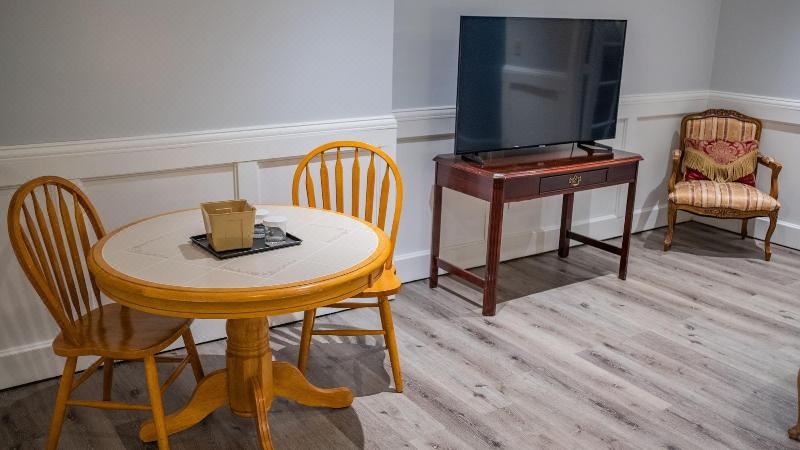 Photo of Livingroom in Main Street Hyannis