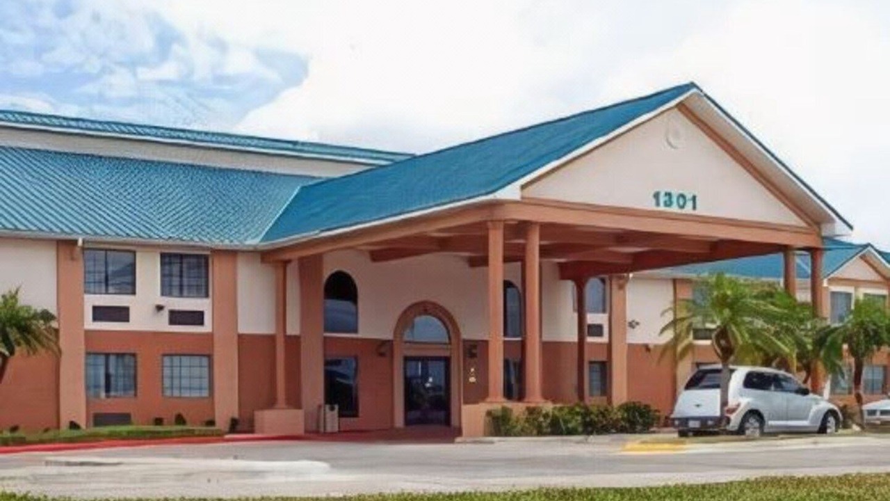 Photo of Buildings in Pharr