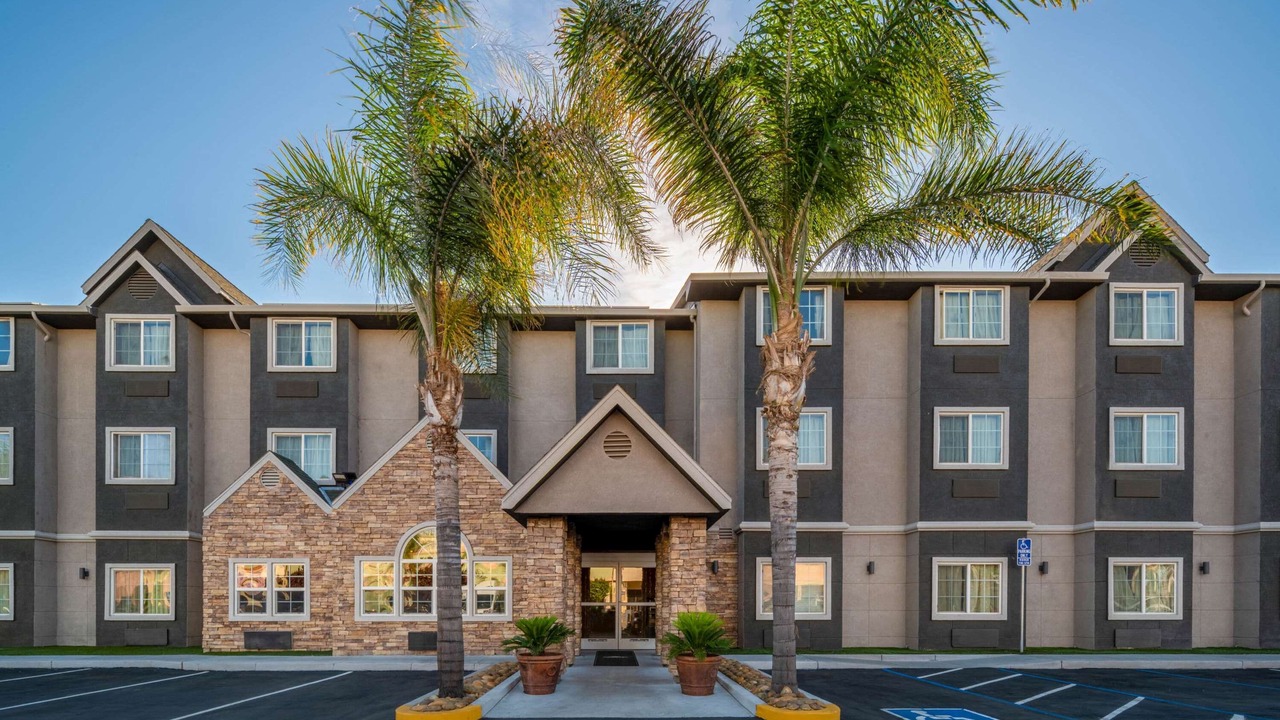 Photo of Buildings in Tracy