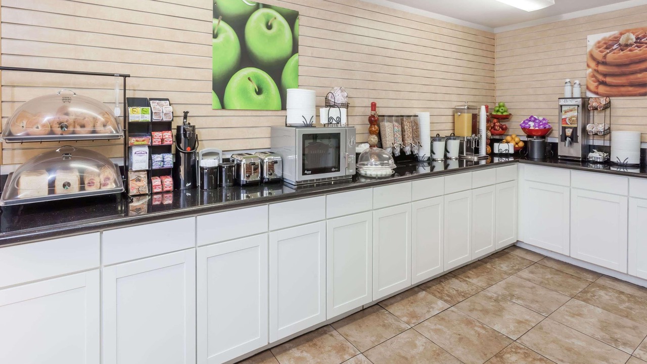 Photo of Kitchen in East Side Capistrano