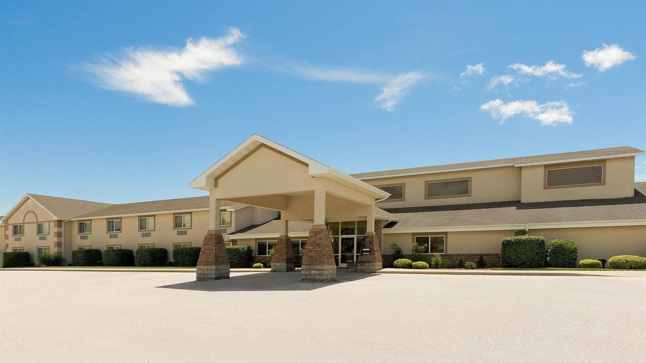 Photo of Buildings in Republic