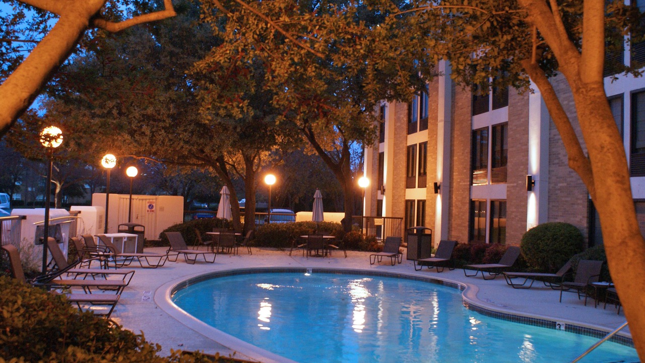 Photo of Outdoor in Addison