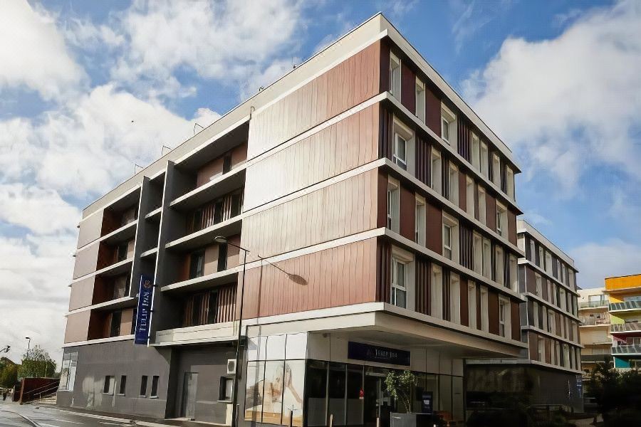 Photo of Buildings in Palaiseau