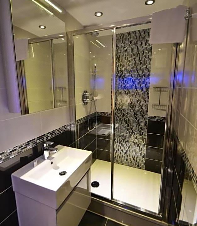 Photo of Kitchen in Lancaster Gate