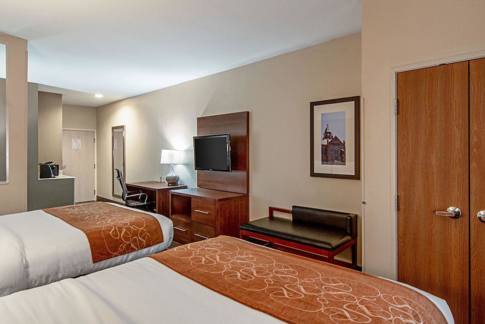 Photo of Bedroom in Northwest Dallas