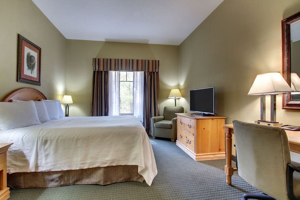 Photo of Bedroom in Misty River