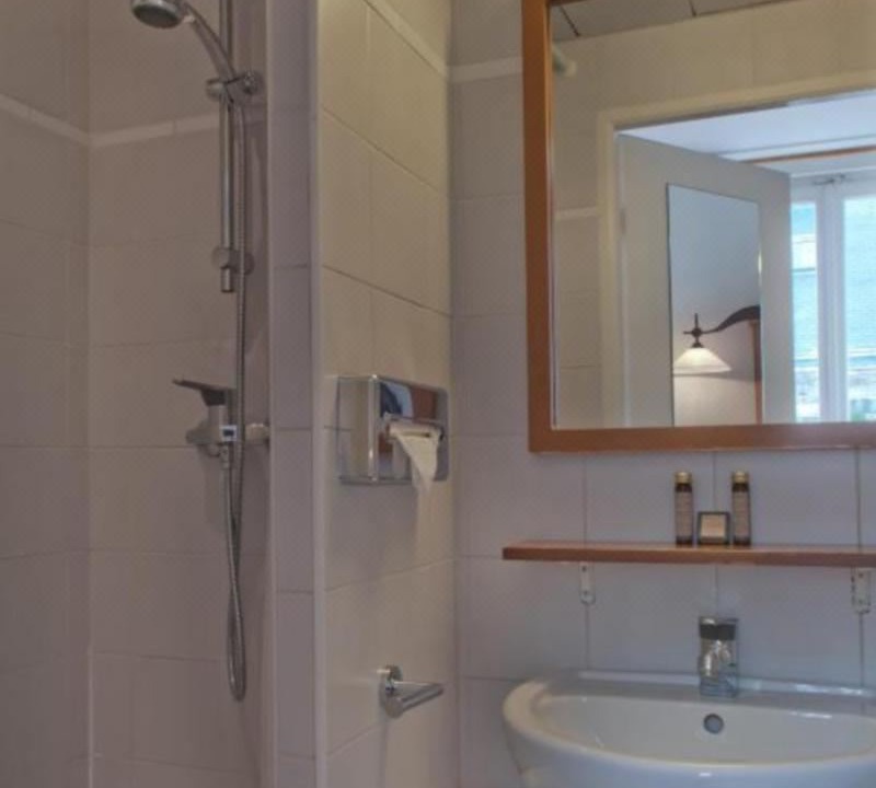 Photo of Bathroom in 13th Arrondissement