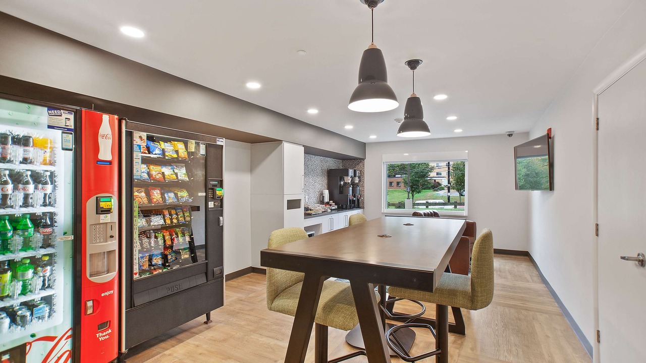 Photo of Livingroom in Mountain View