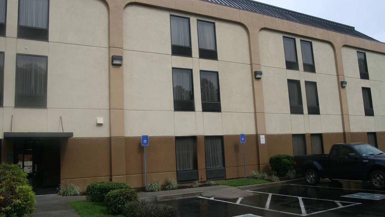 Photo of Buildings in Richmond Hill