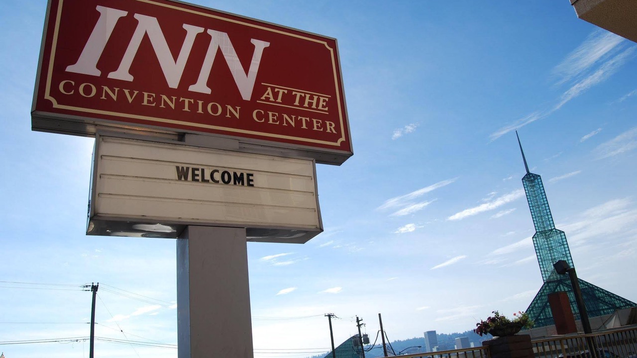 Photo of Buildings in Lloyd District