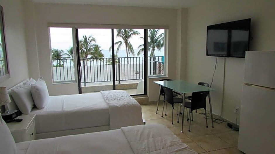 Photo of Others in Mid Beach