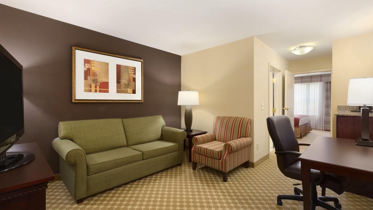 Photo of Livingroom in Ashland