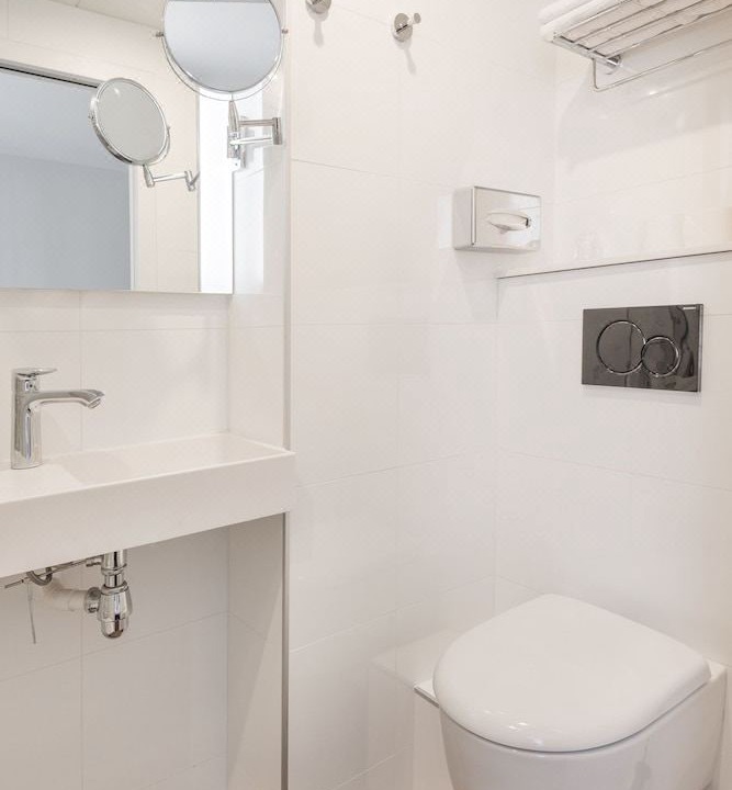 Photo of Bathroom in Quartier de la Plaine-de-Monceaux
