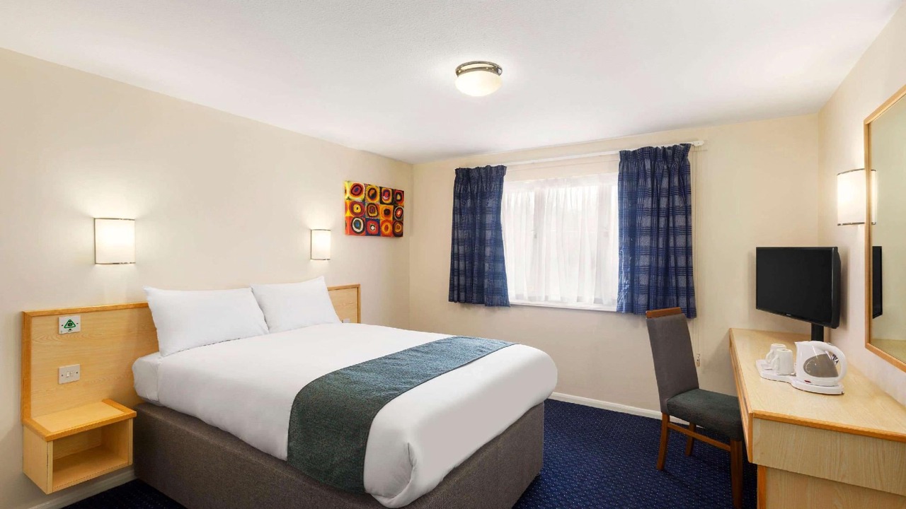 Photo of Bedroom in Wonston