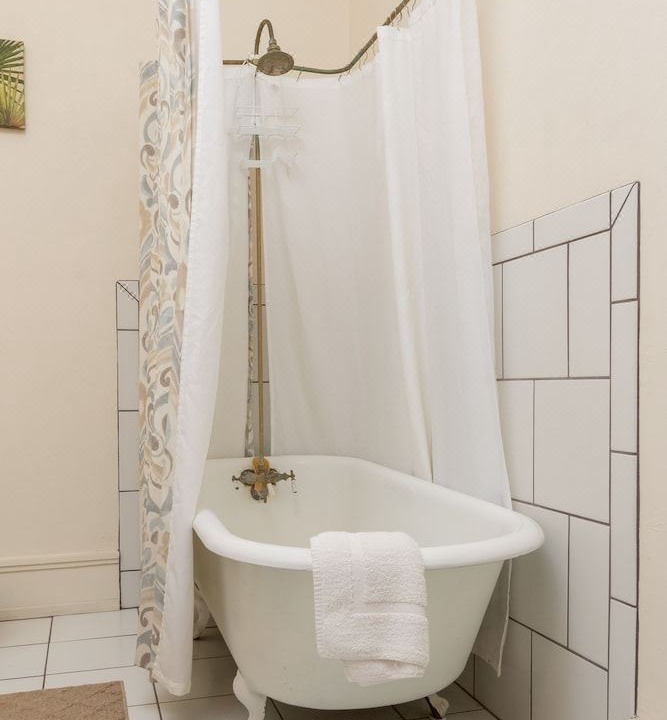 Photo of Bathroom in Micanopy
