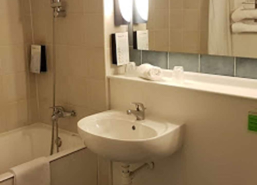 Photo of Bathroom in Marmande