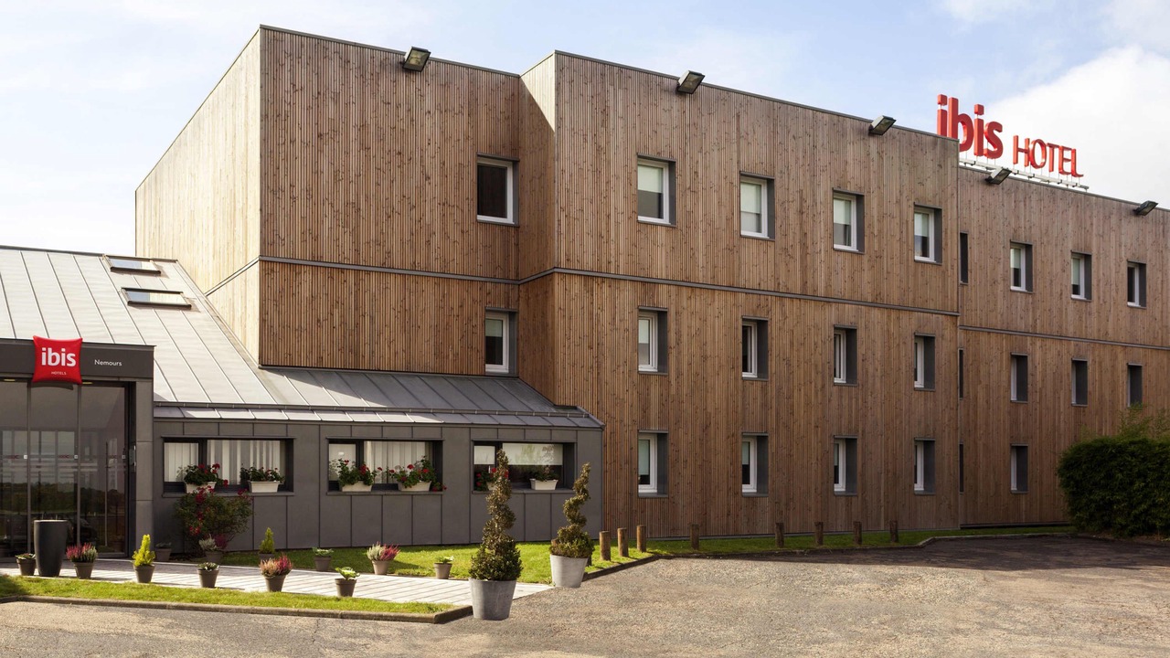 Photo of Buildings in Nemours