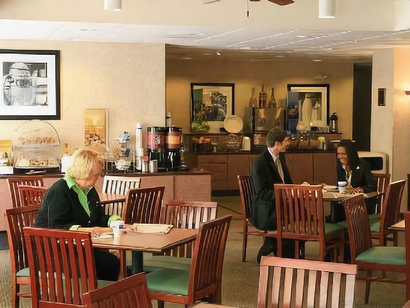 Photo of Livingroom in Shawnee
