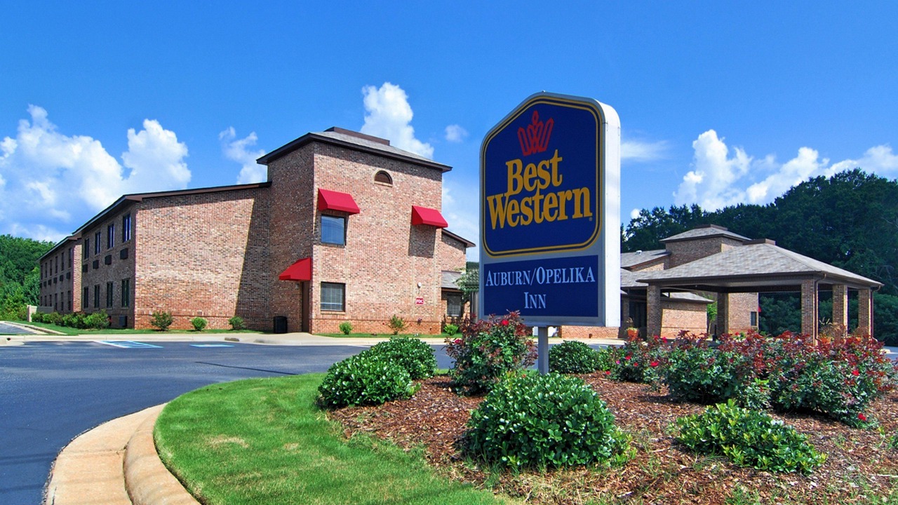 Photo of Buildings in Opelika