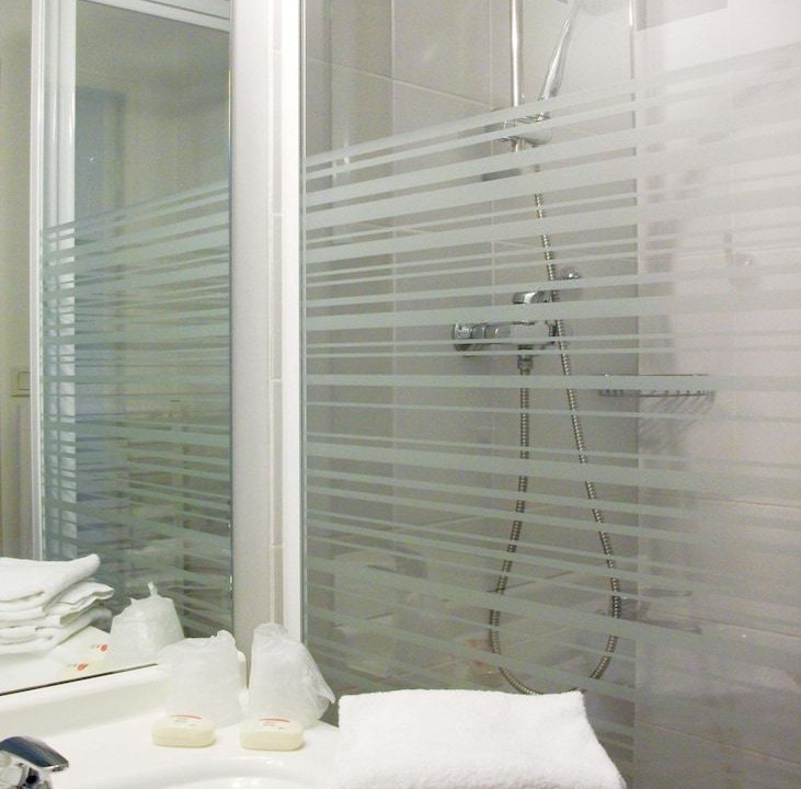 Photo of Bathroom in Saint-Serge