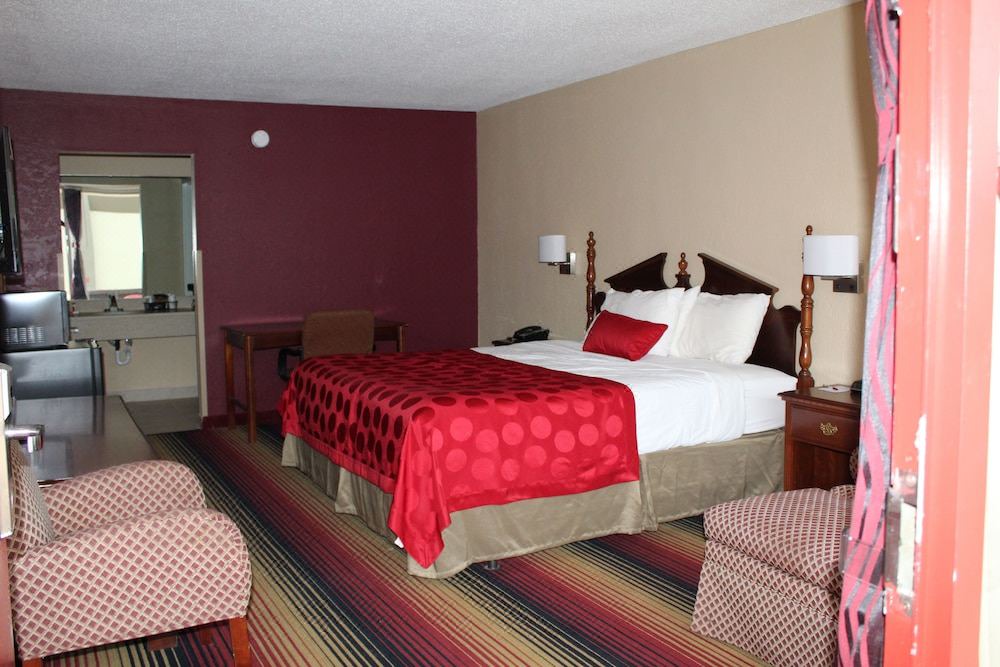 Photo of Bedroom in Perry