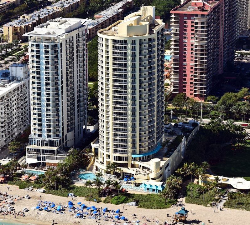 Photo of Others in Sunny Isles Beach