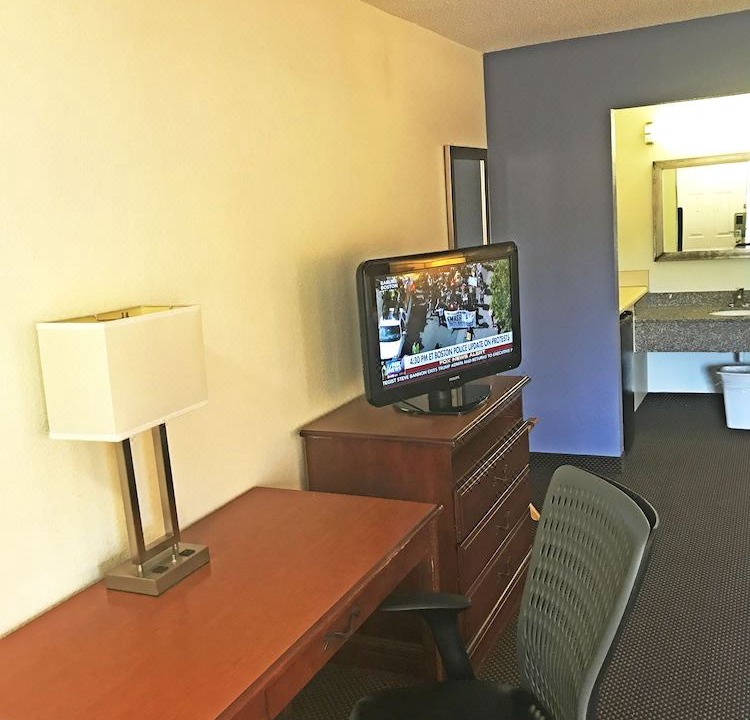 Photo of Livingroom in Tillmans Corner