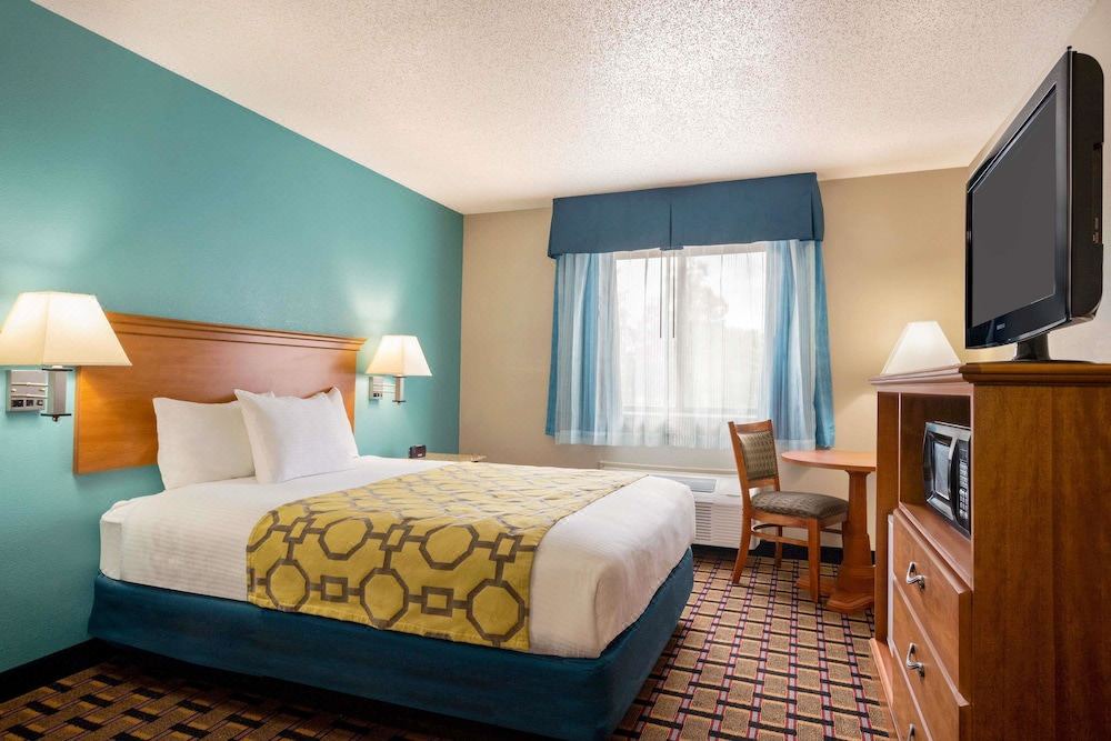 Photo of Bedroom in Warrenton