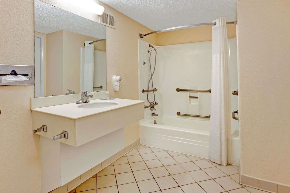 Photo of Bathroom in North Richland Hills