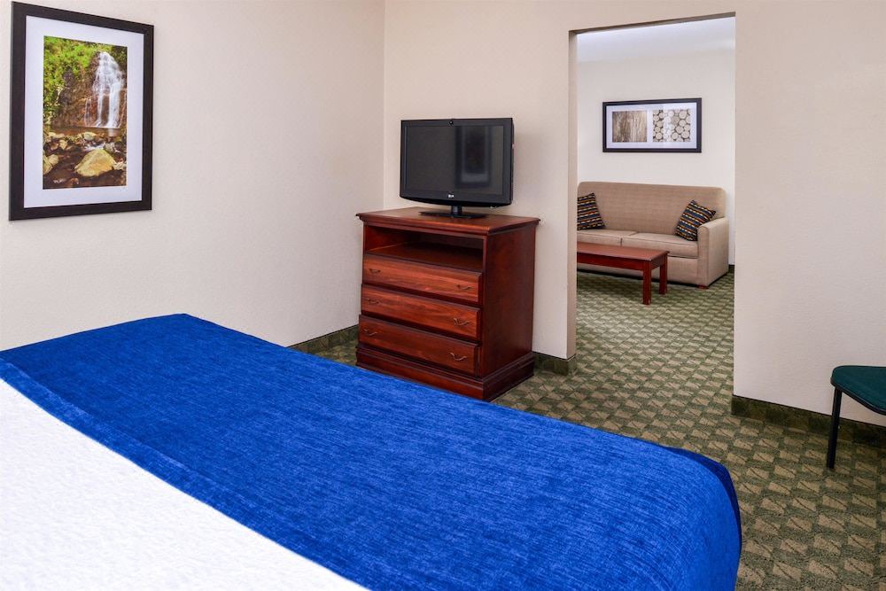 Photo of Bedroom in Neosho