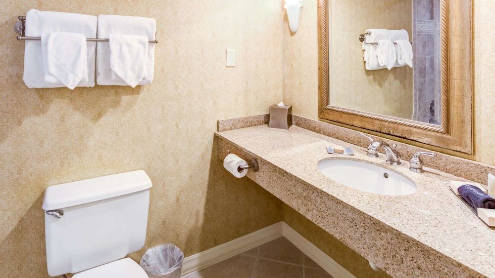 Photo of Bathroom in University Circle