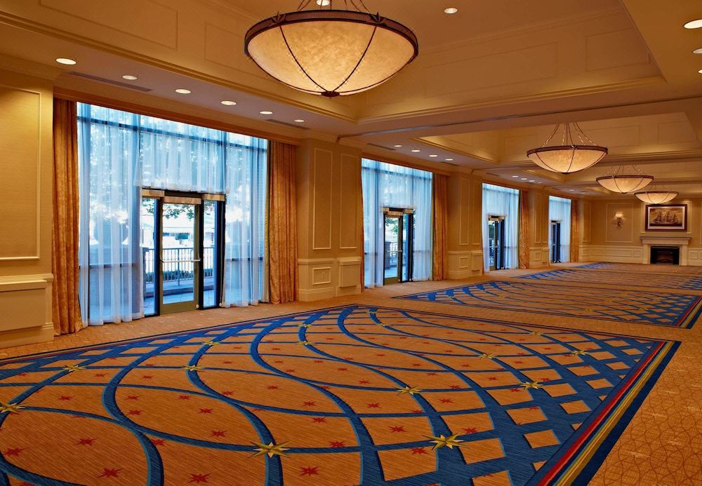 Photo of Others in Harbor East