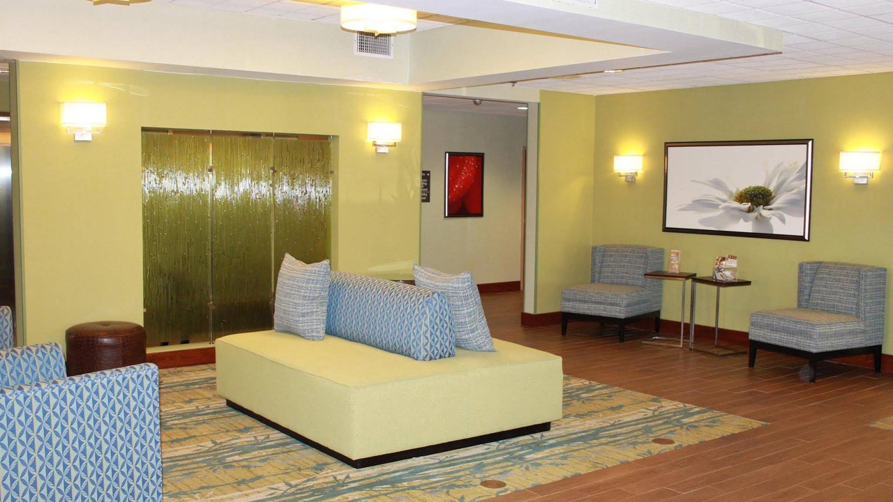 Photo of Livingroom in Broken Arrow