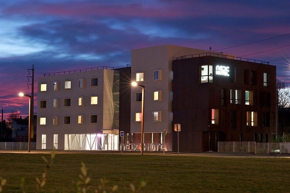 Photo of Buildings in Tarbes