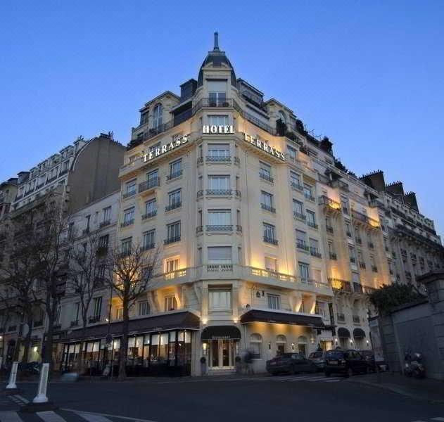 Photo of Buildings in Montmartre