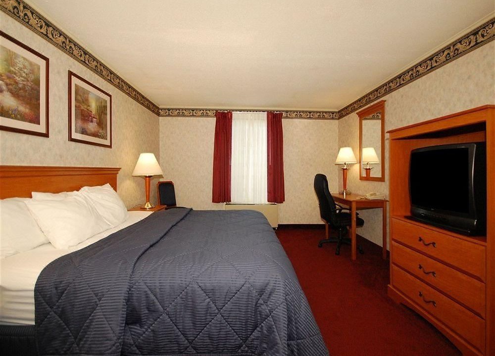 Photo of Bedroom in Selinsgrove