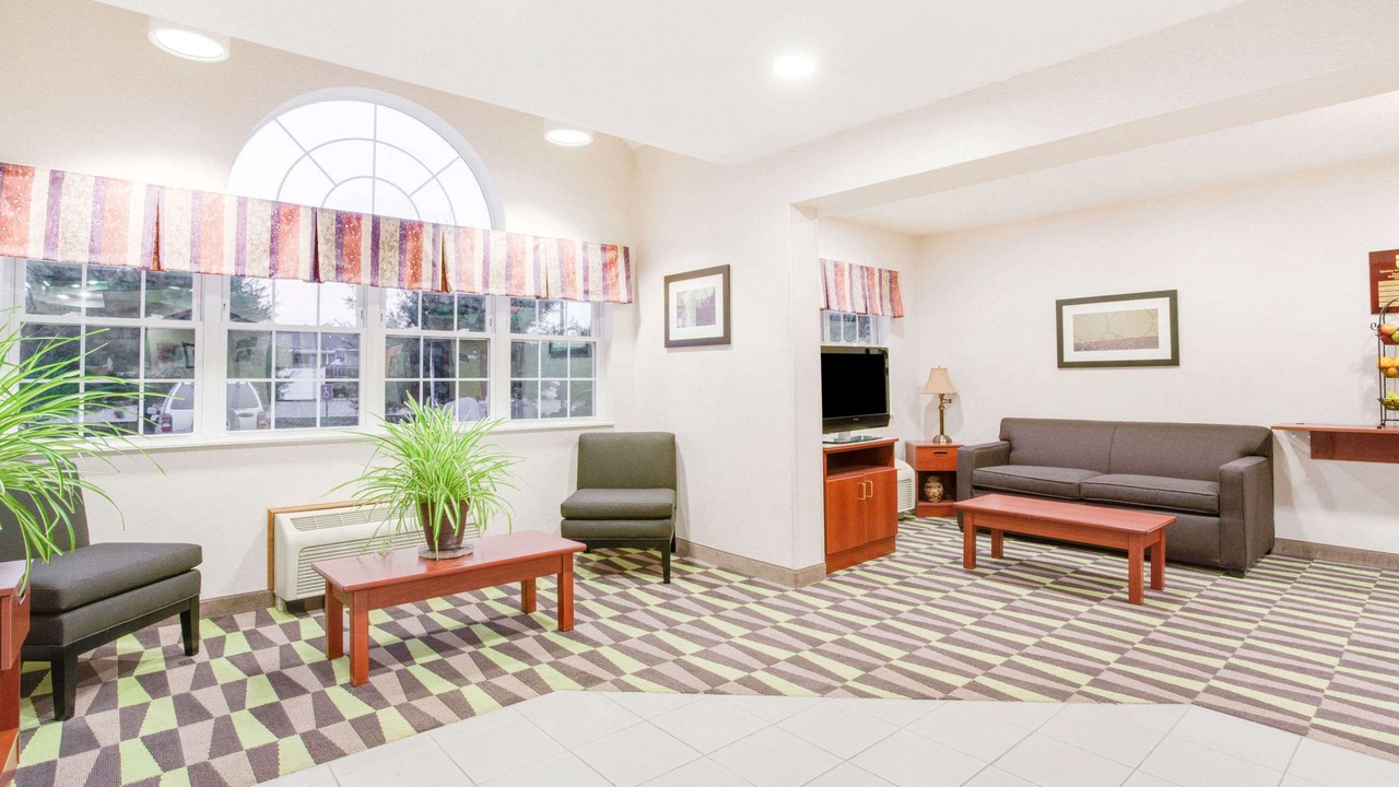 Photo of Livingroom in Olean