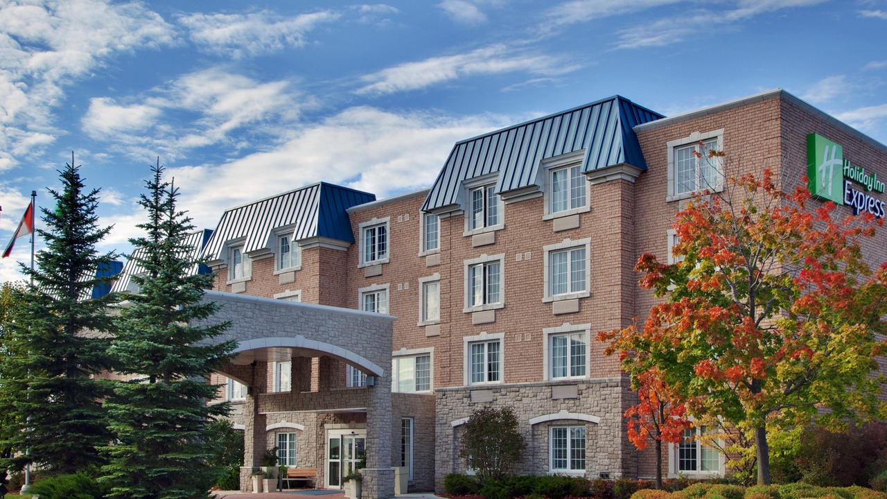Photo of Buildings in Whitby