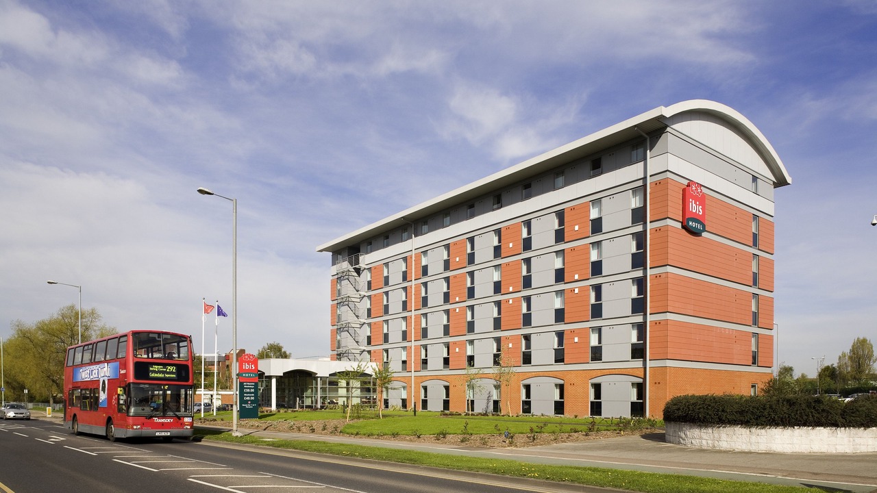 Photo of Buildings in Borehamwood