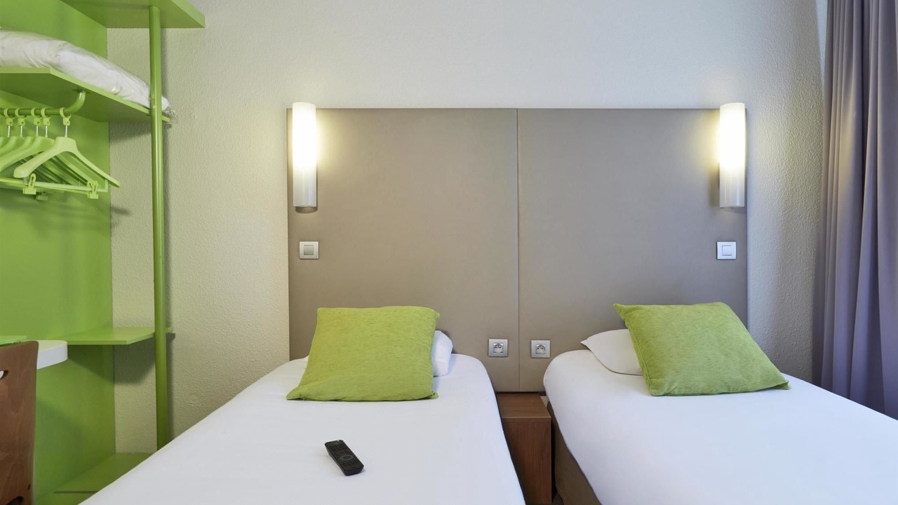 Photo of Bedroom in Levallois-Perret
