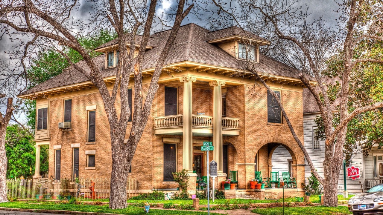 Photo of Buildings in Smithville