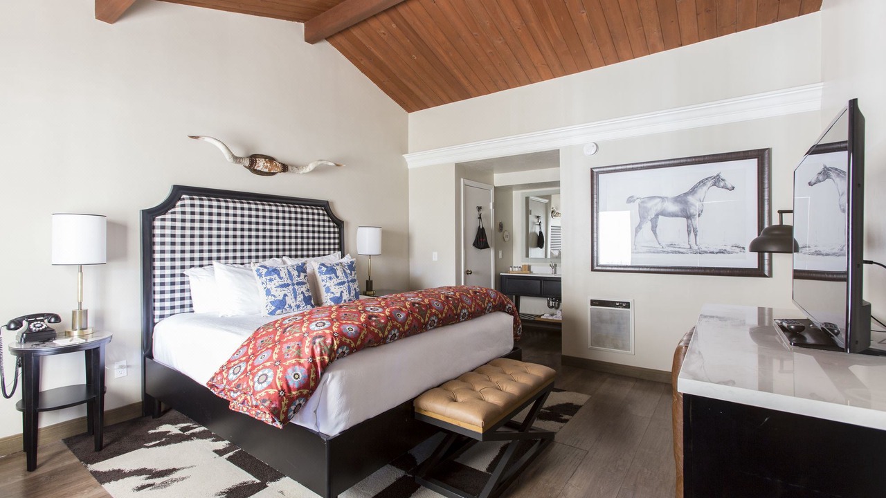 Photo of Bedroom in San Simeon